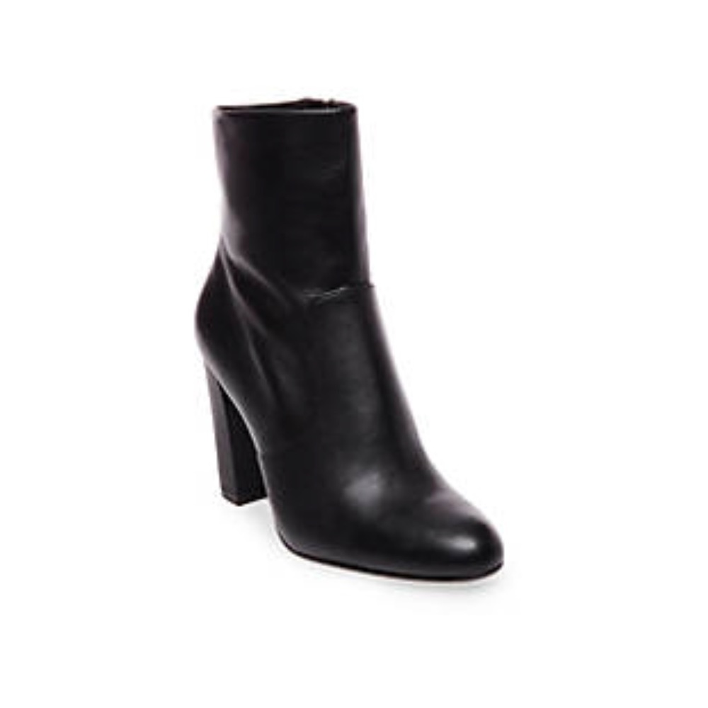 Steve madden ankle booties!